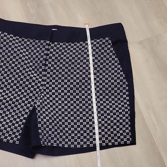 Dalia Navy White Textured Womens Shorts Size 4‎ - Picture 6 of 7